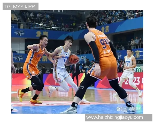 CBA新疆对阵广厦精彩比赛录像回顾与分析分享